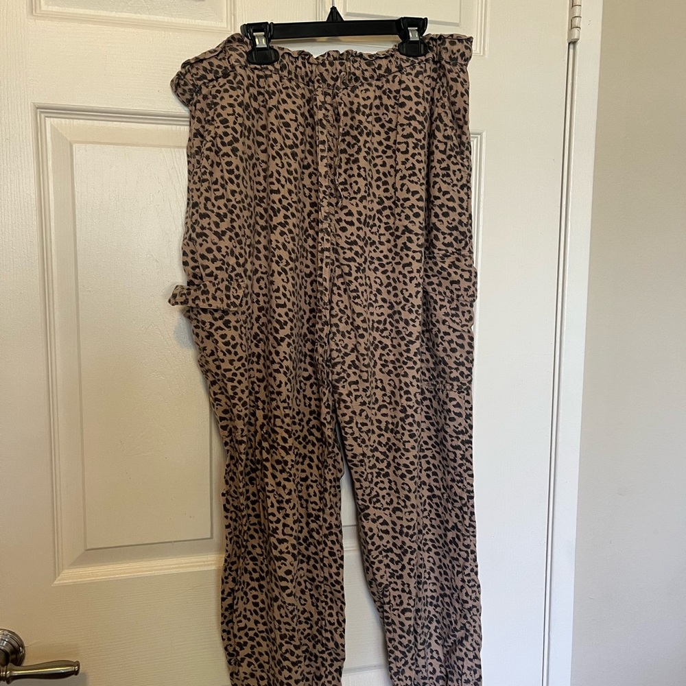 Aerie cheetah palazzo pants